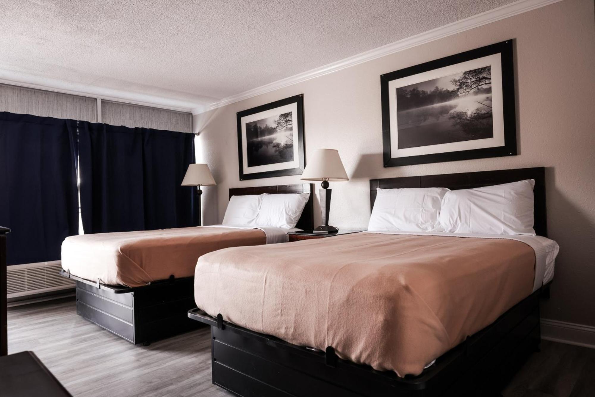 Riverside Inn & Suites By Oyo Danville Ceaser Casino Eksteriør billede